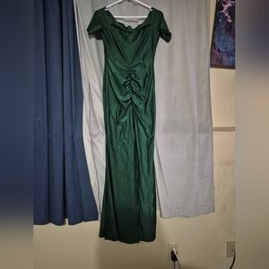 Elegant Green Evening Dress